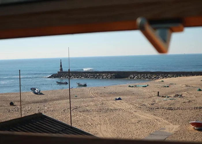 House In Beach, Da Aguda,